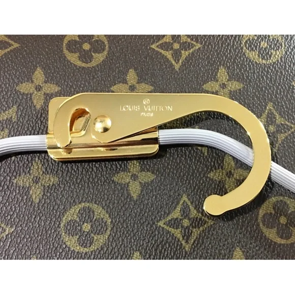 Louis Vuitton Pegase Garment Bag w/Hanger - Picture 7 of 12